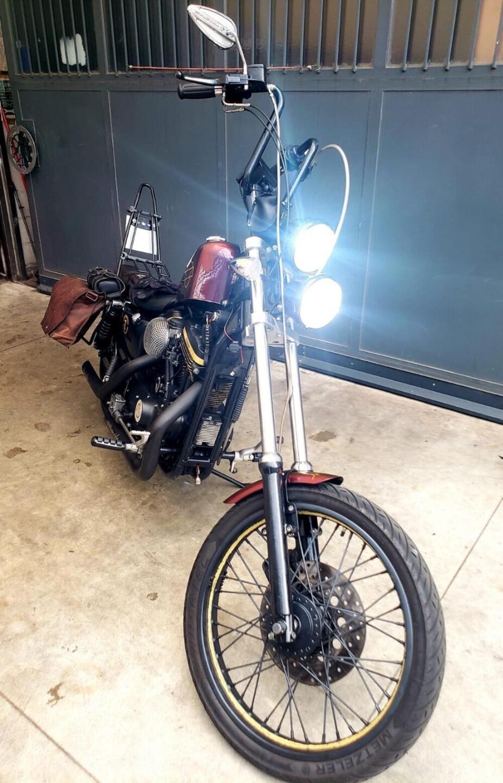 Harley-Davidson 1200 Custom (1995 - 00) - XL 1200C