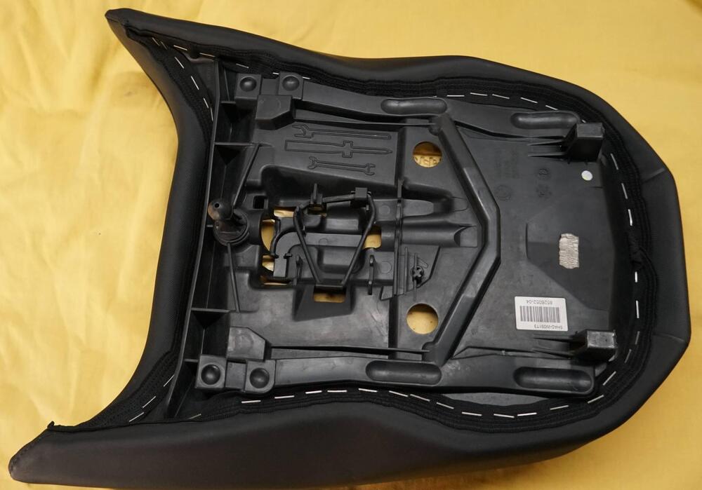 SELLE PILOTA+PASSEGGERO modello ADV BMW (3)