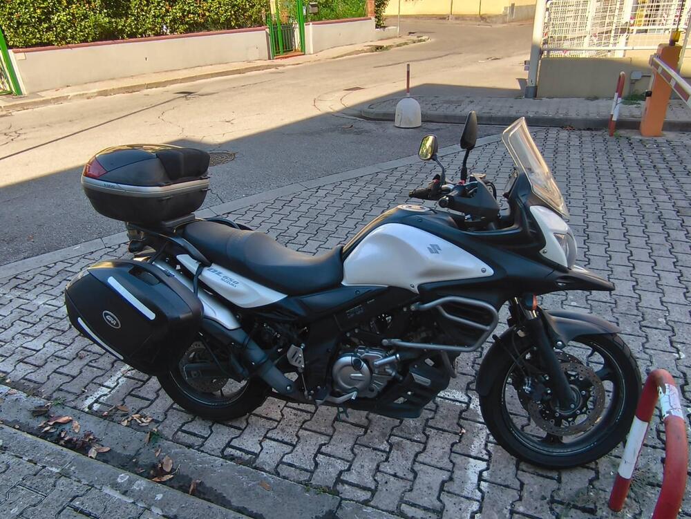 Suzuki V-Strom 650 ABS (2011 - 17) (2)