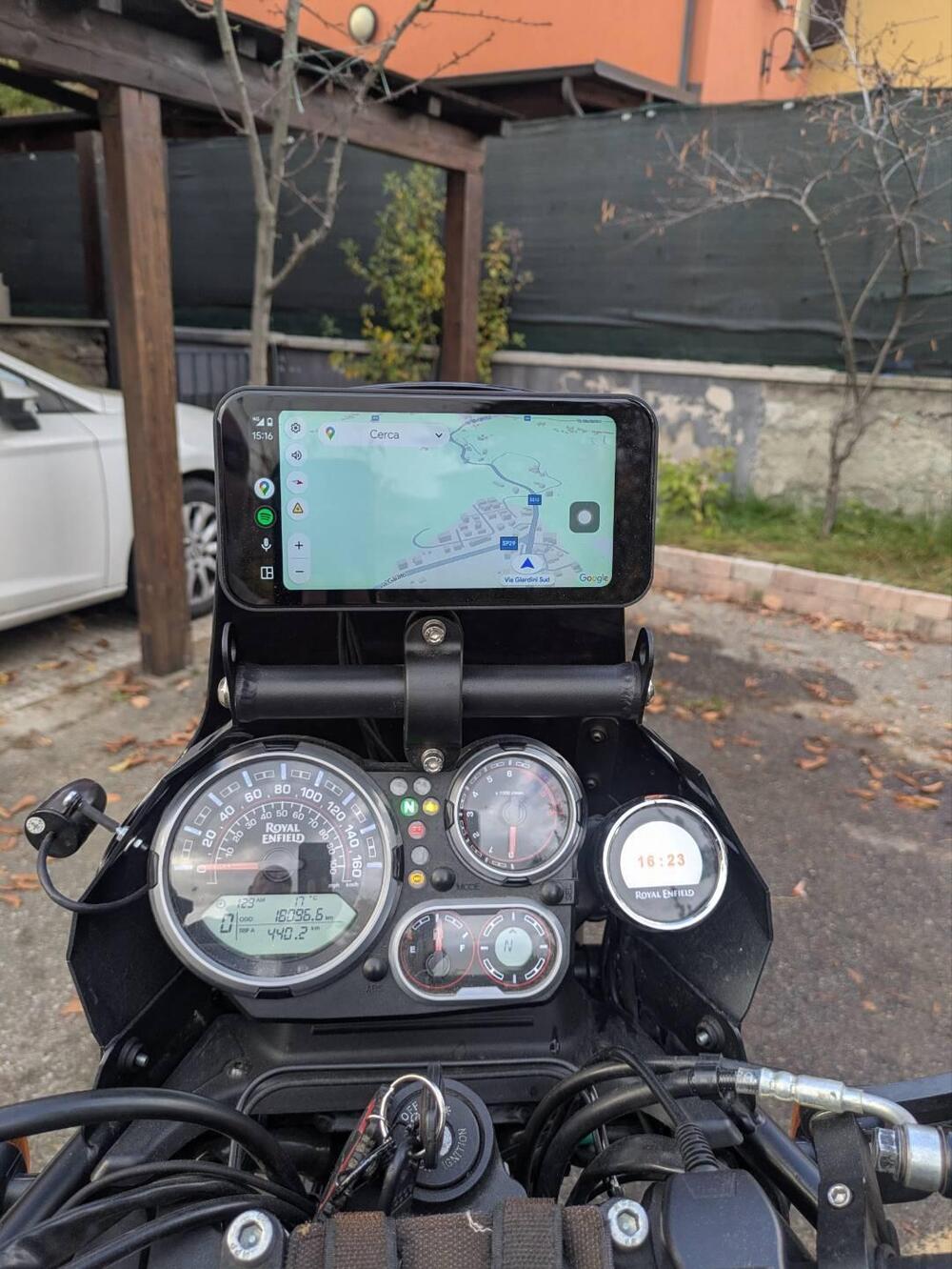Royal Enfield Himalayan 411 (2021 - 24) (4)