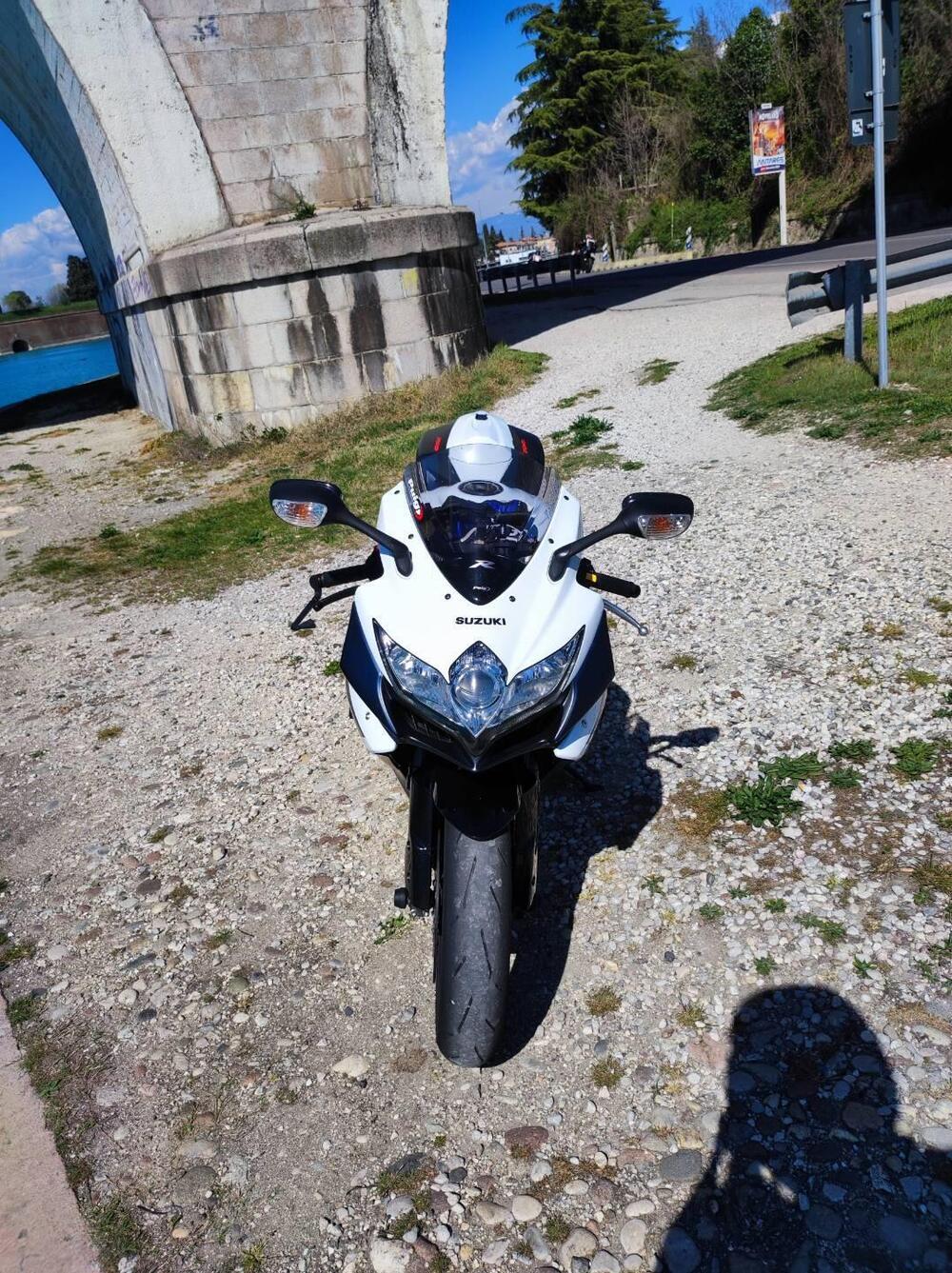 Suzuki GSX R 750 (2008 - 10) (2)