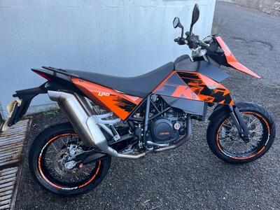 KTM 690 Supermoto usata
