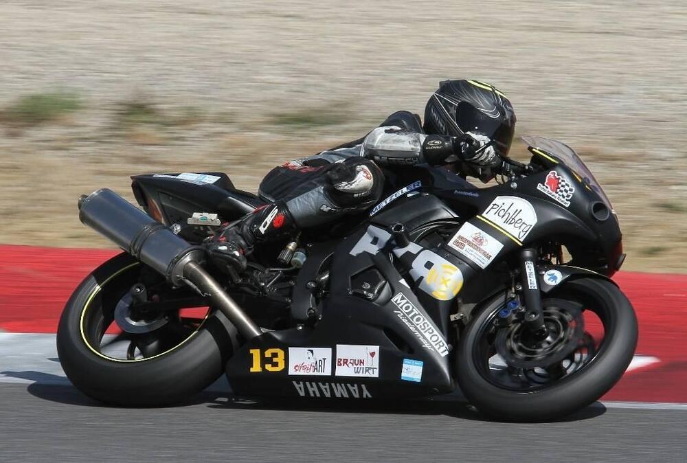 Yamaha YZF R6 (2003 - 04) (4)