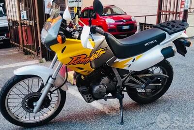 Honda NX 650 Dominator (1996 - 02) usata