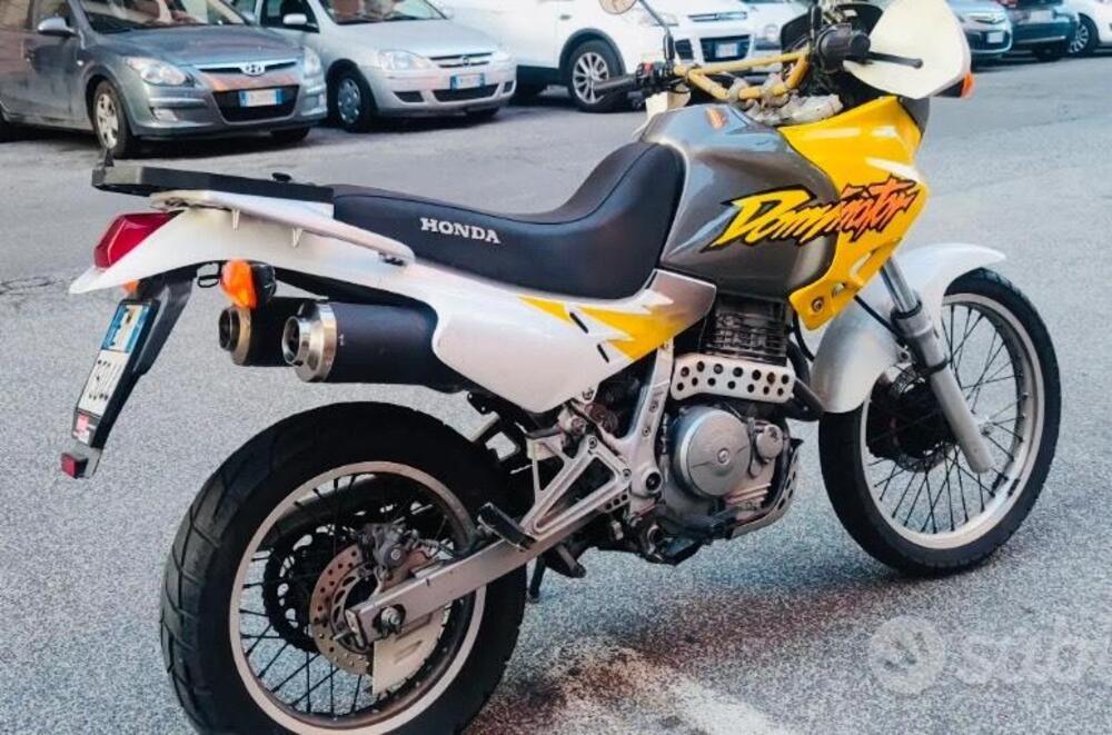 Honda NX 650 Dominator (1996 - 02) (2)