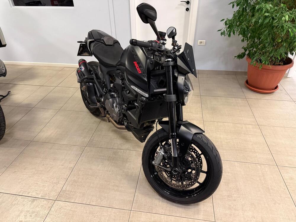 Ducati Monster 937 + (2021 - 25) (6)