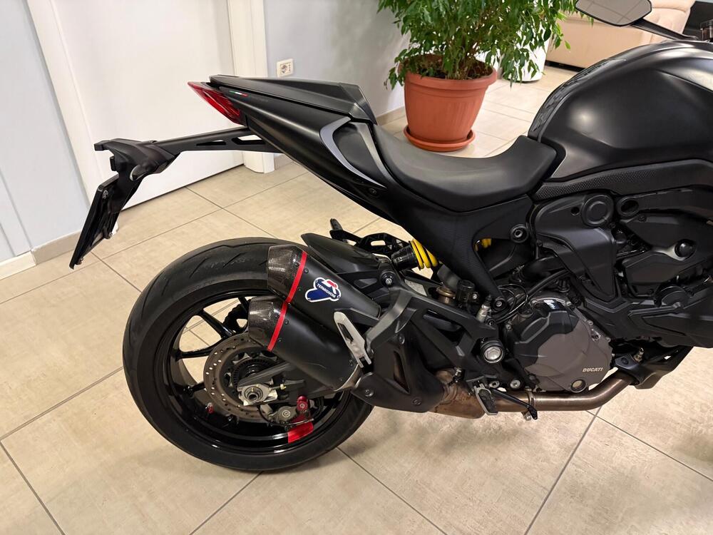 Ducati Monster 937 + (2021 - 25) (8)