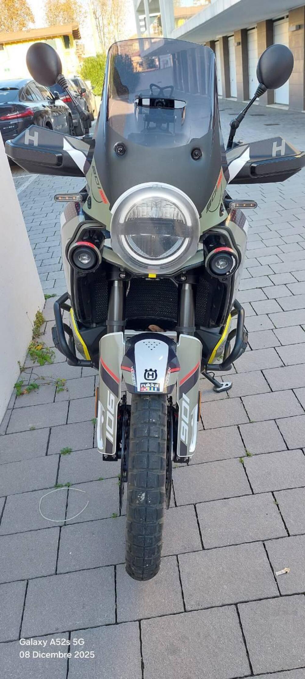 Husqvarna Norden 901 (2022 - 25) (5)