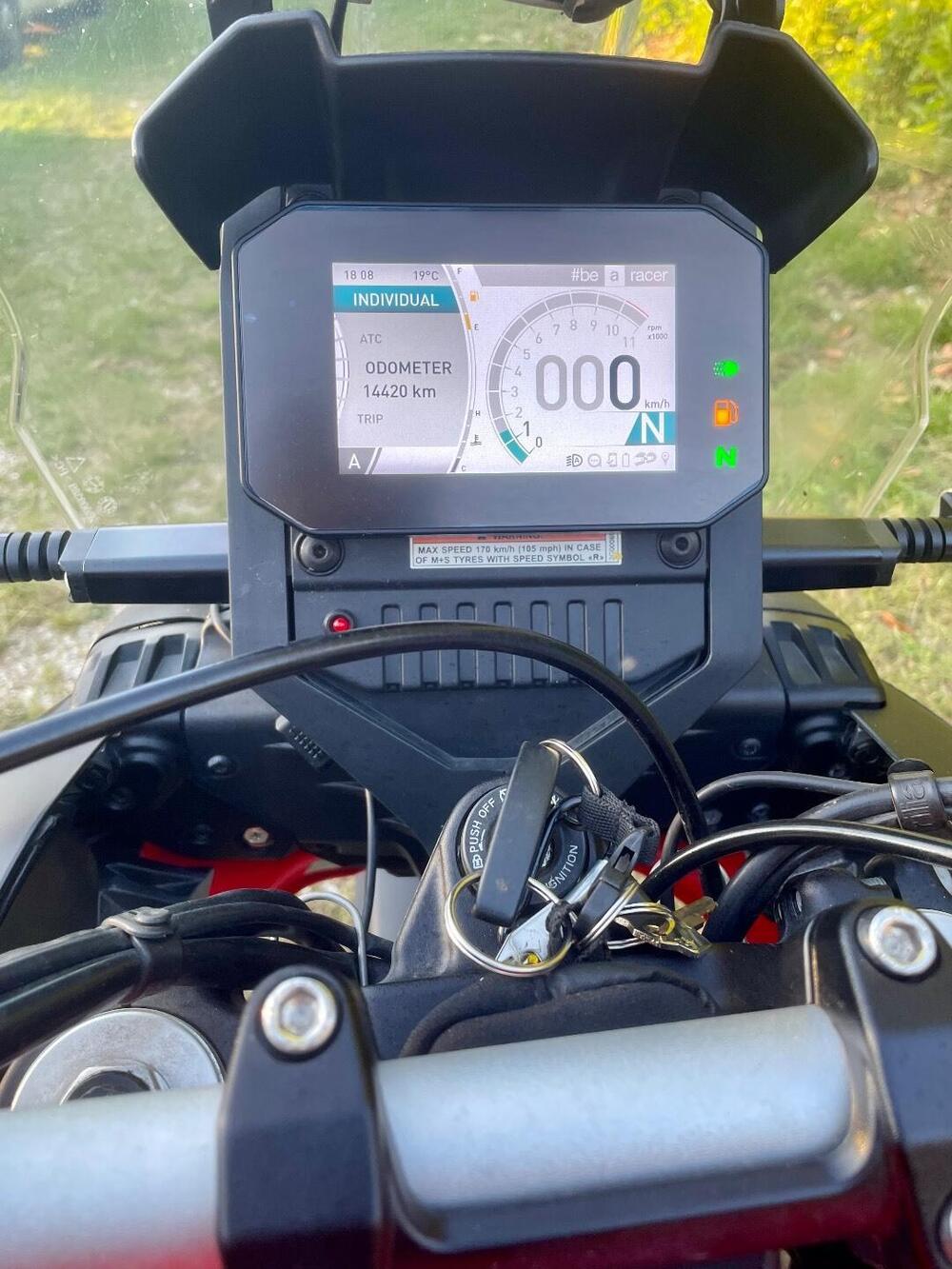 Aprilia Tuareg 660 (2022 - 24) (4)