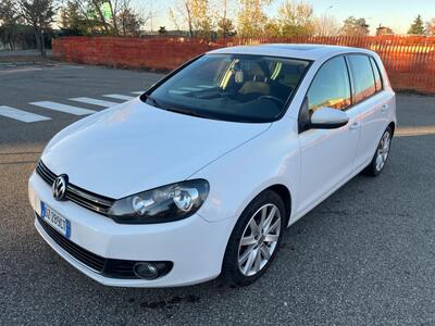 Volkswagen Golf 2.0 TDI 110CV DPF 5p. Highline del 2009 usata a Piacenza