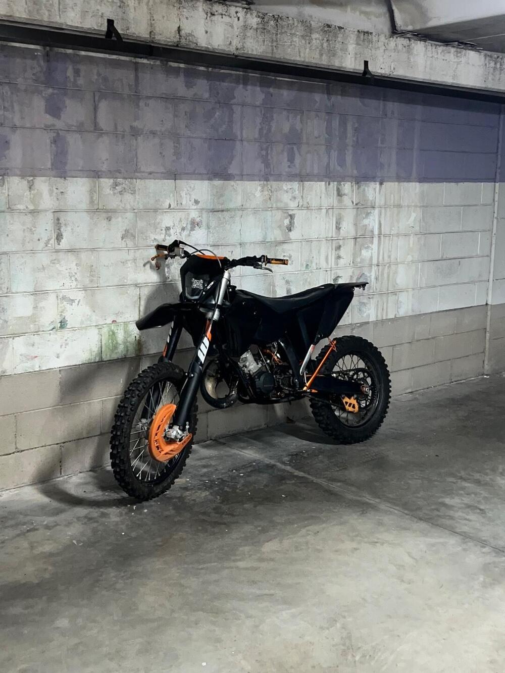 KTM 125 EXC (2010) (3)