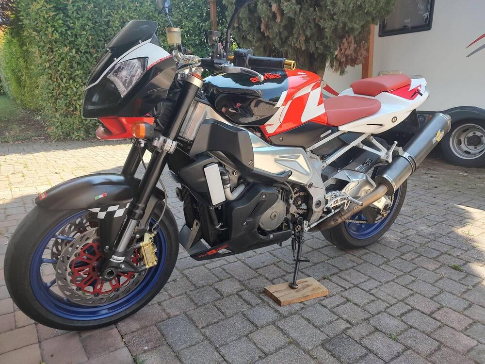 Aprilia Tuono 1000 R Factory (2006 - 11) (2)