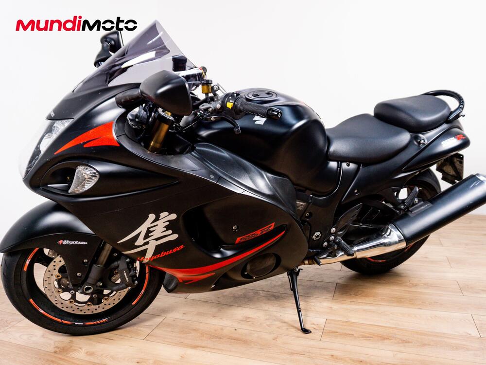 Suzuki GSX 1300 R Hayabusa (2025) (8)