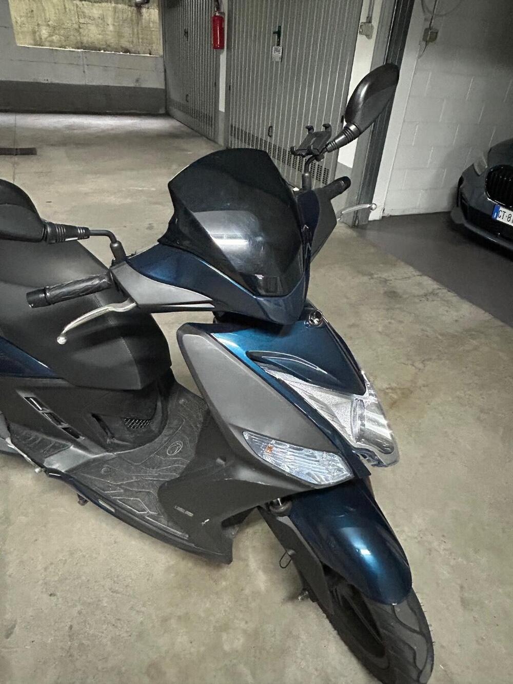 Kymco Agility 125 R16 + (2021 - 25) (3)