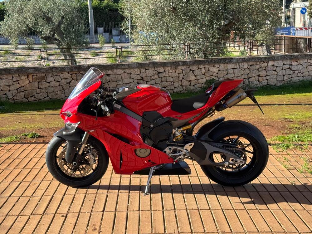 Ducati Panigale V4 (2025)
