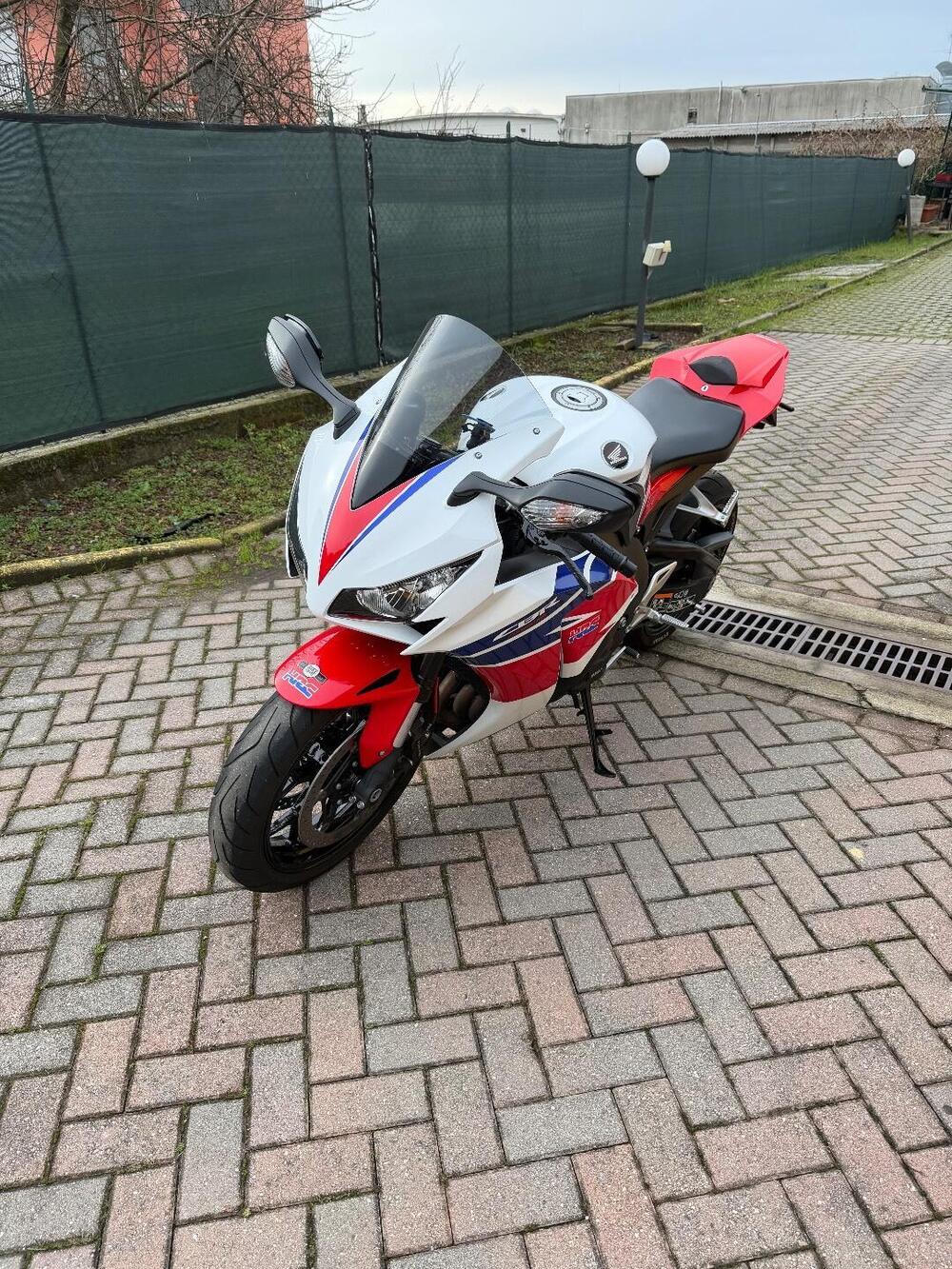 Honda CBR 1000 RR Fireblade (2012 - 16) (15)