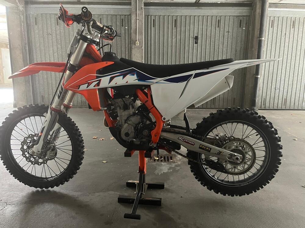 KTM 250 SX-F (2022) (4)
