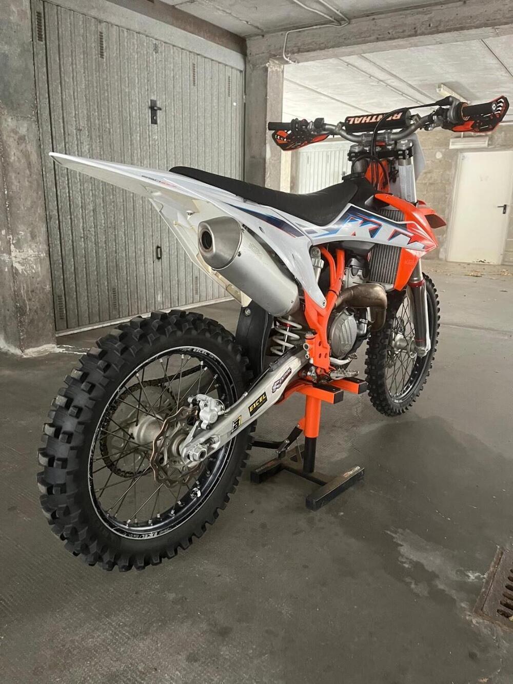 KTM 250 SX-F (2022) (5)