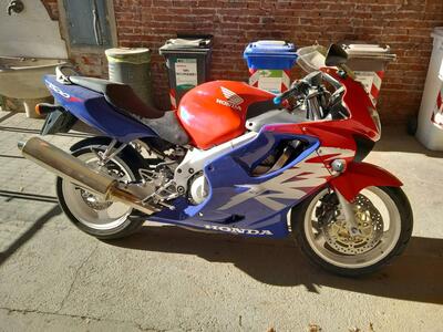 Honda CBR 600 F (1997 - 99) usata