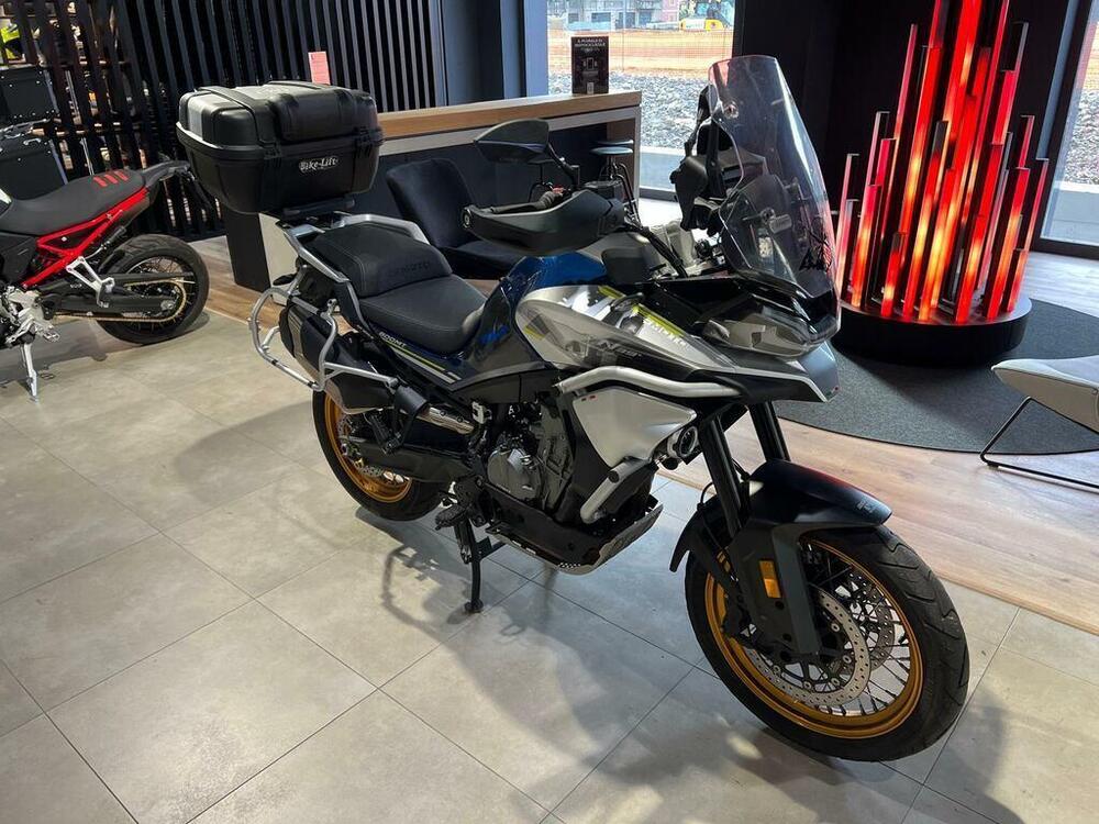 CFMOTO 800MT Touring (2022 - 26) (2)
