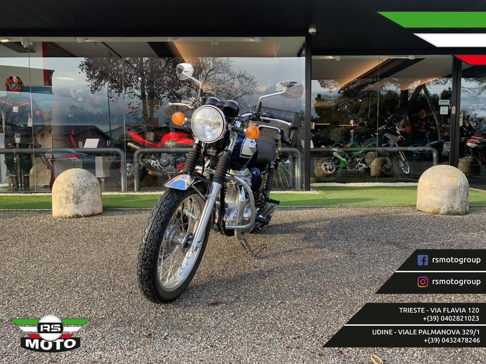 Kawasaki W 800 (2010 - 17) (2)