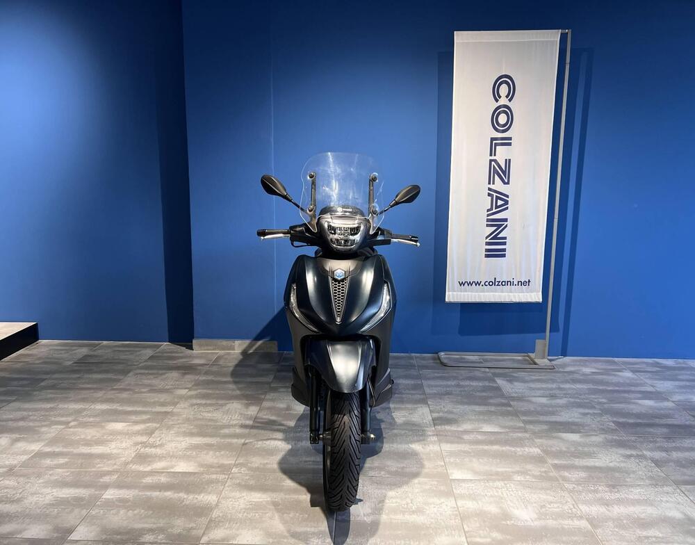 Piaggio Beverly 400 S ABS-ASR (2021 - 24) (2)