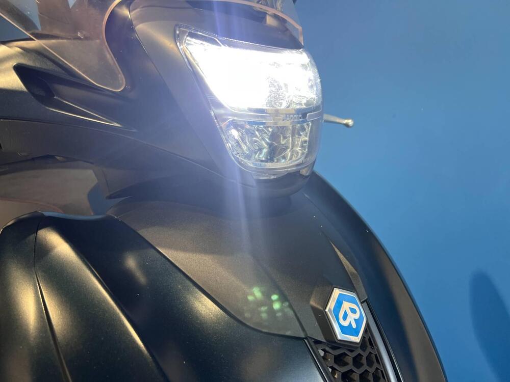 Piaggio Beverly 400 S ABS-ASR (2021 - 24) (5)