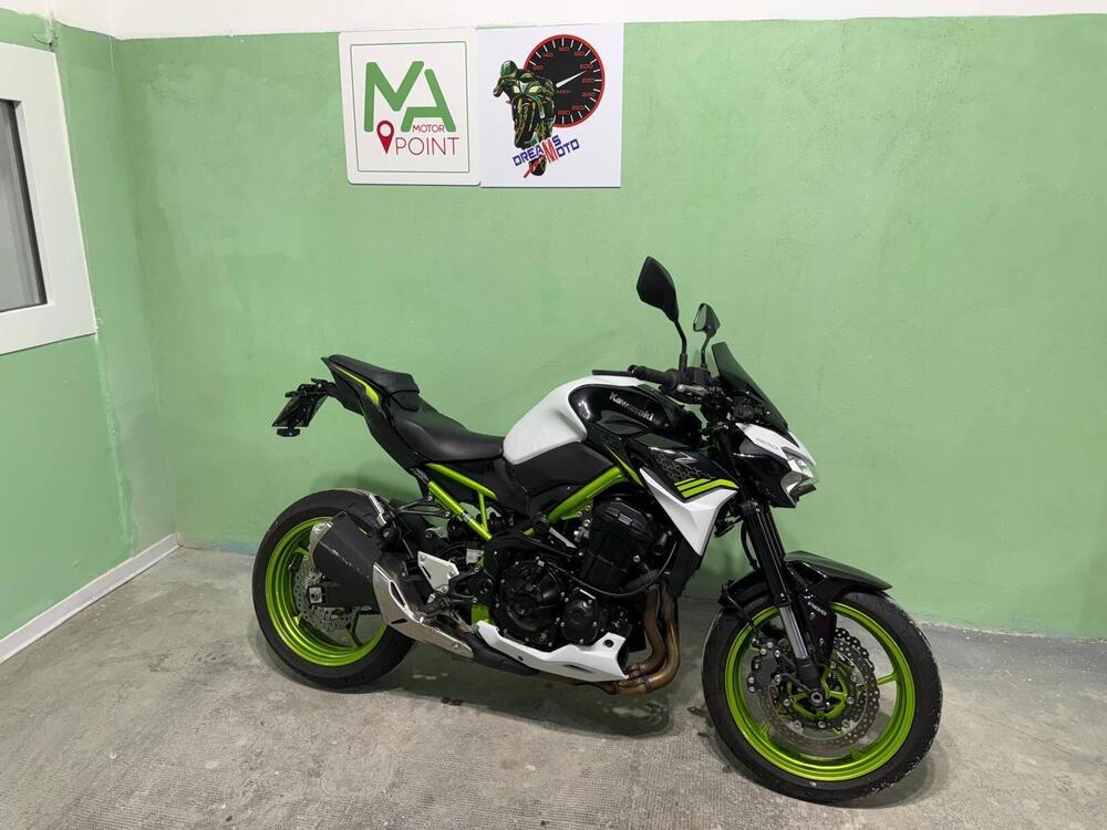 Kawasaki Z 900 (2021 - 24) (5)