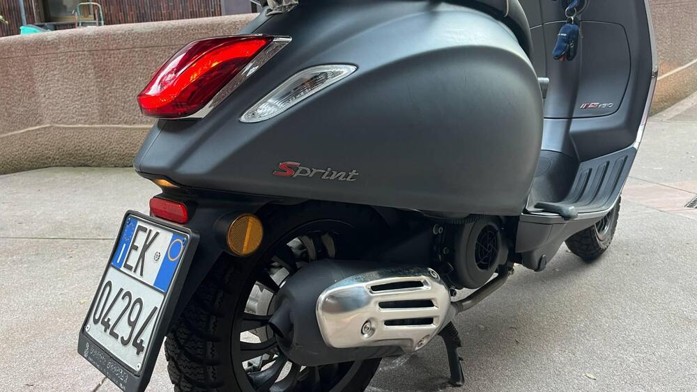 Vespa Sprint 150 3V Sport ie ABS (2016 - 18) (8)