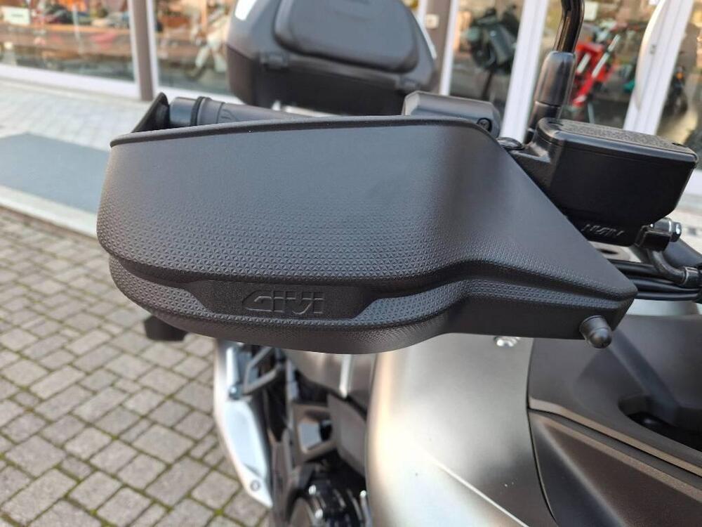 Honda Transalp XL750 (2023 - 24) (7)