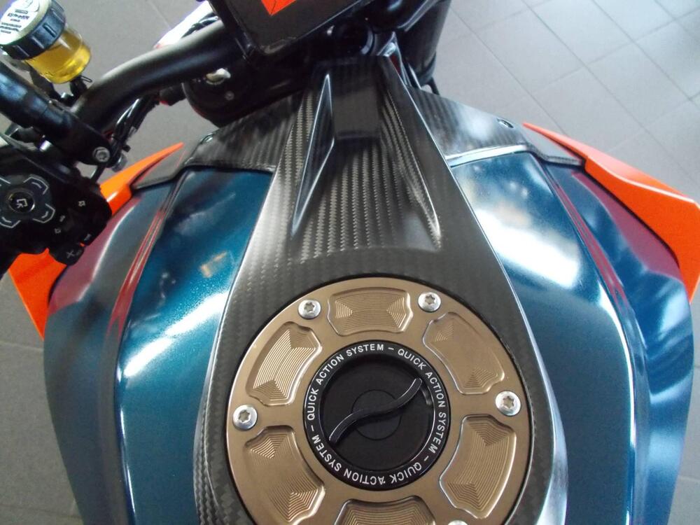 KTM 1290 Super Duke R (2021) (6)