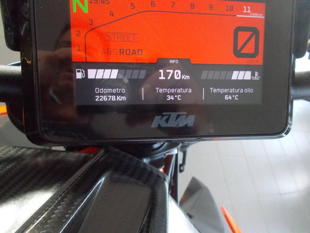 KTM 1290 Super Duke R (2021) (7)