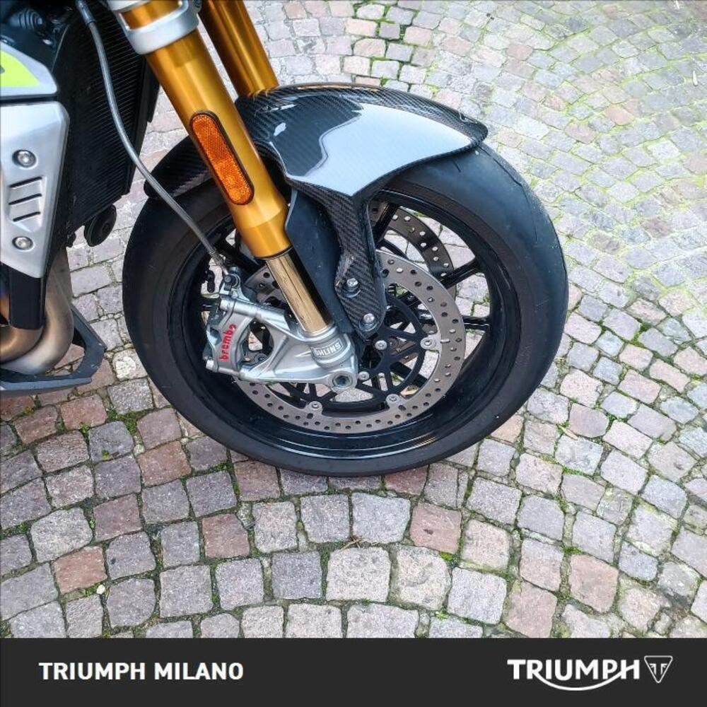 Triumph Speed Triple 1200 RS (2021 - 24) (4)