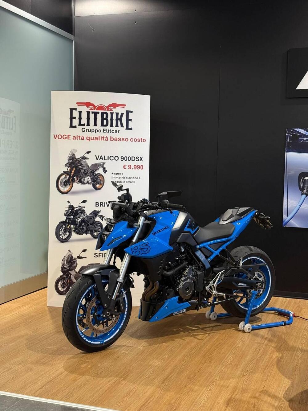 Suzuki GSX-8S (2023 - 24)