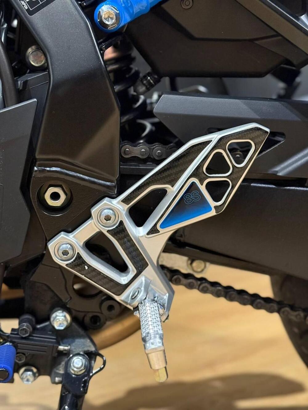 Suzuki GSX-8S (2023 - 24) (16)