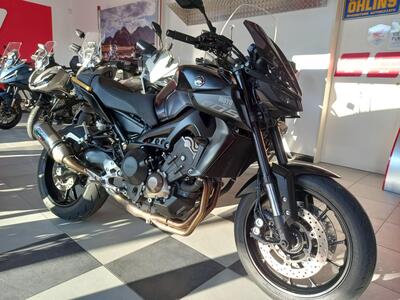 Yamaha MT-09 (2017 - 20) usata