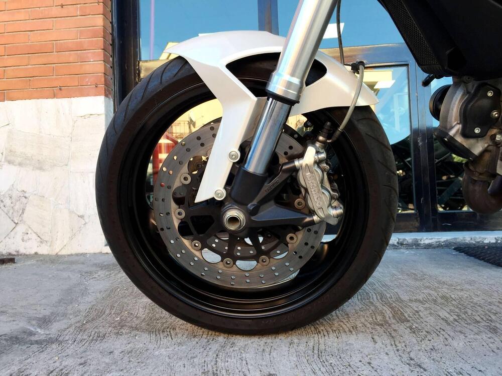 Ducati Monster 696 Plus (2007 - 14) (17)