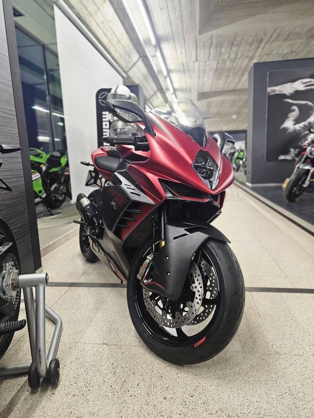 MV Agusta F3 800 RR (2022 - 25) (3)