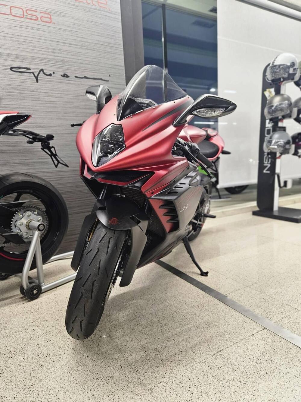 MV Agusta F3 800 RR (2022 - 25) (4)