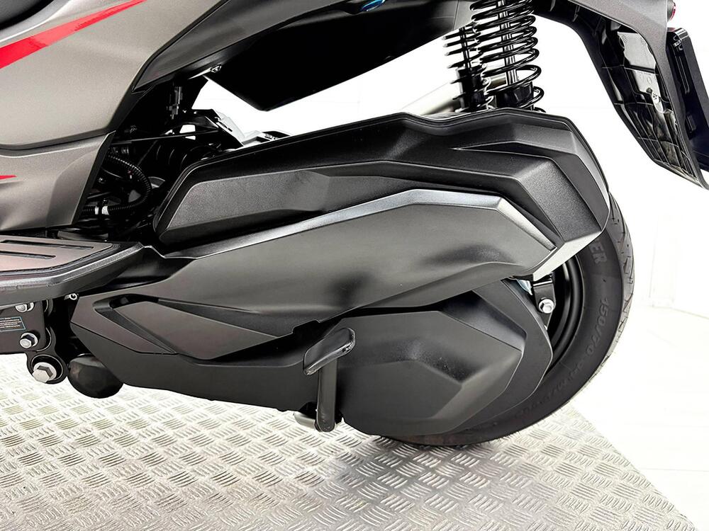 Voge Sfida SR4 MAX (2024 - 25) (15)