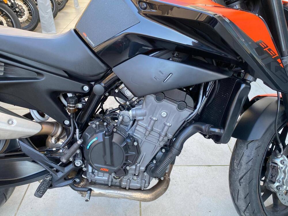 KTM 890 Duke (2021 - 23) (6)