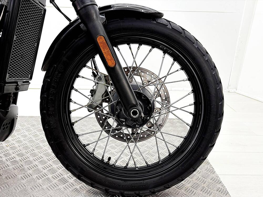 Triumph Street Scrambler 900 (2021 - 22) (13)