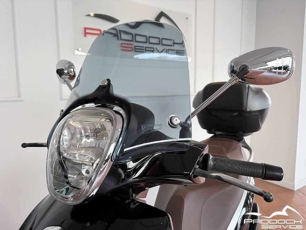 Piaggio Beverly 300 i.e. ABS-ASR (2016 - 20) (7)