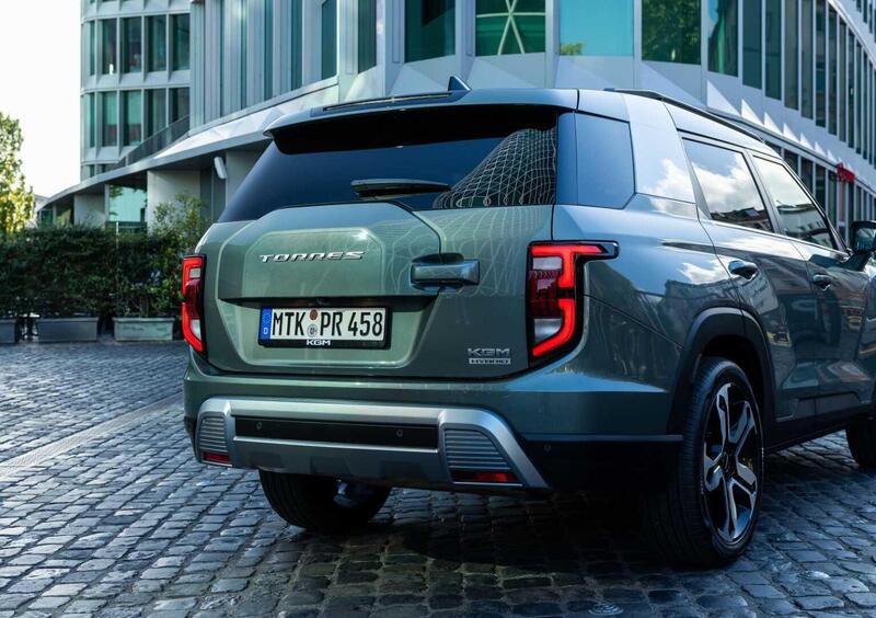 Kg Mobility Torres (5)