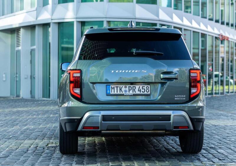 Kg Mobility Torres (4)