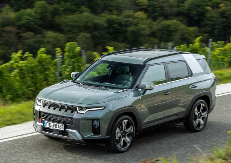 Kg Mobility Torres (7)