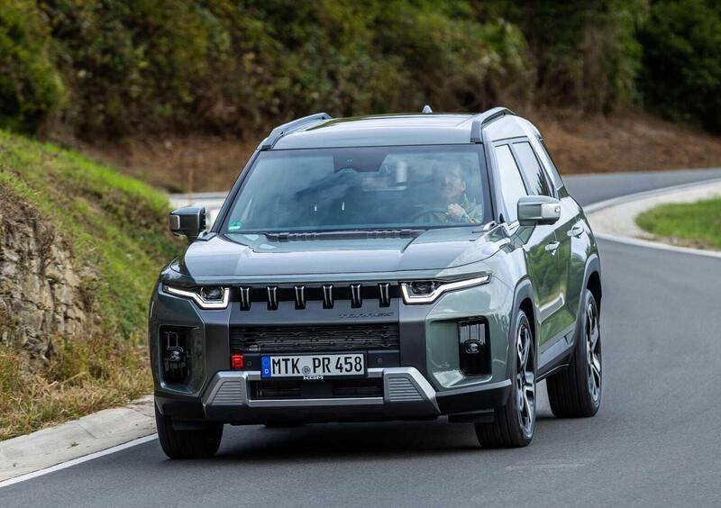 Kg Mobility Torres (8)