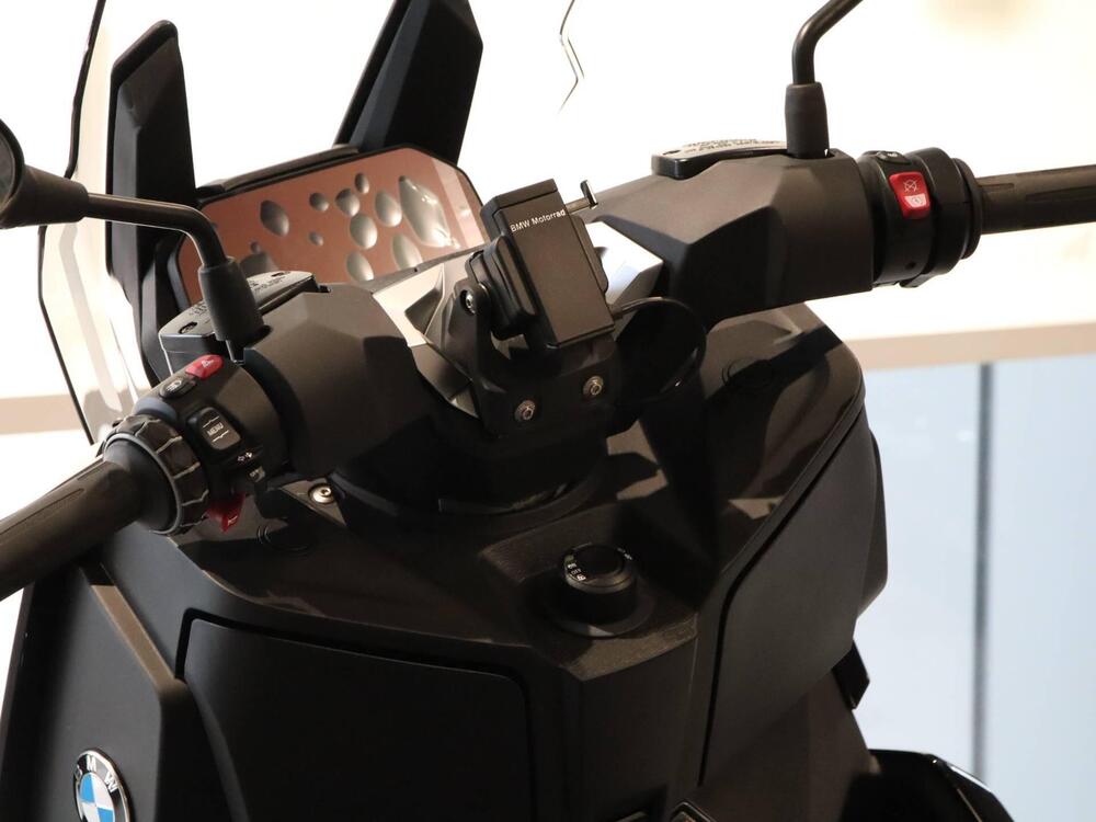 Bmw C 400 X (2025) (10)