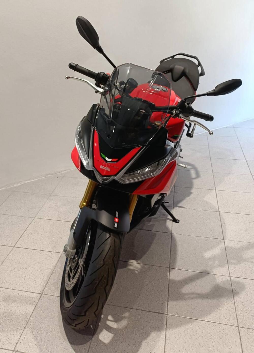 Aprilia Tuono V4 (2021 - 24) (3)