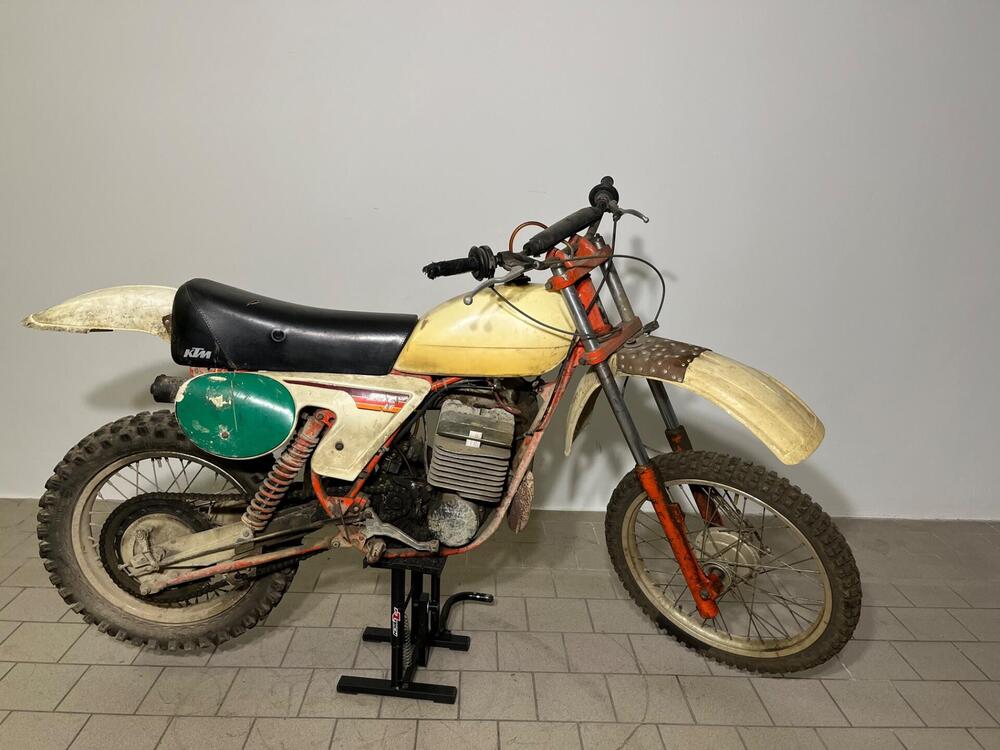 KTM Mc 250 (2)